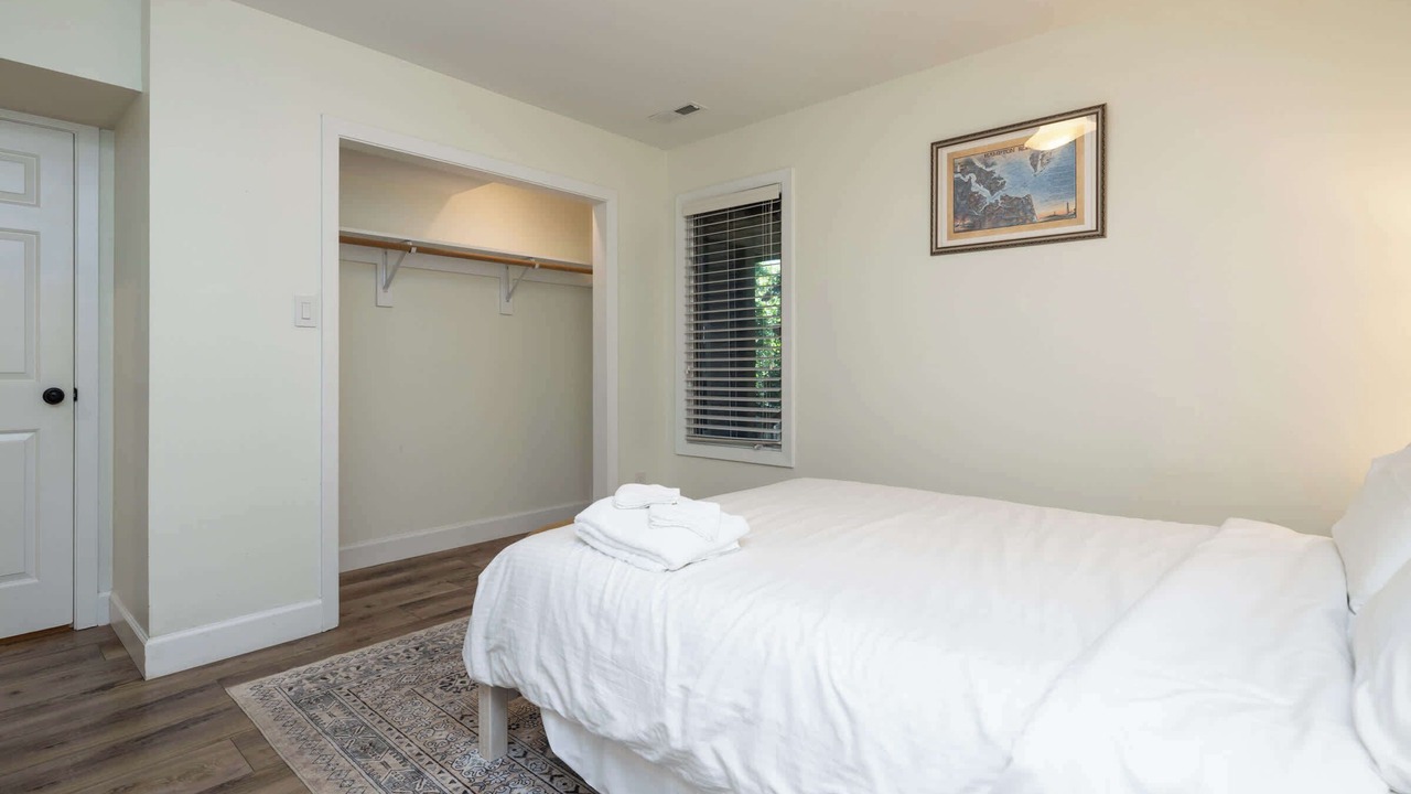 Photo of Bedroom in Northeast Virginia Beach