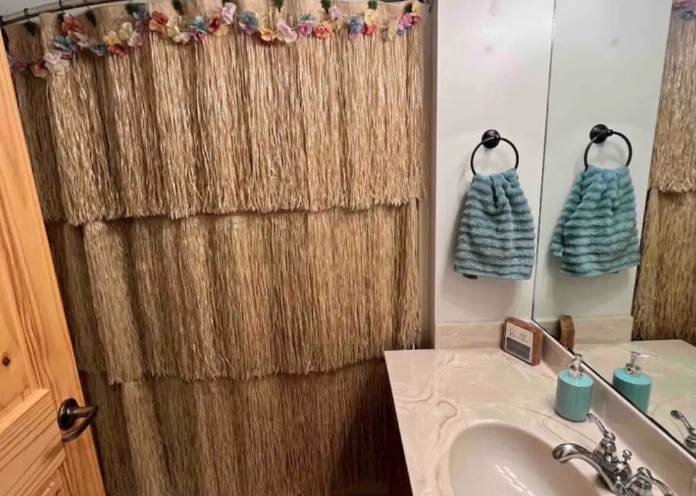 Photo of Bathroom in Camdenton