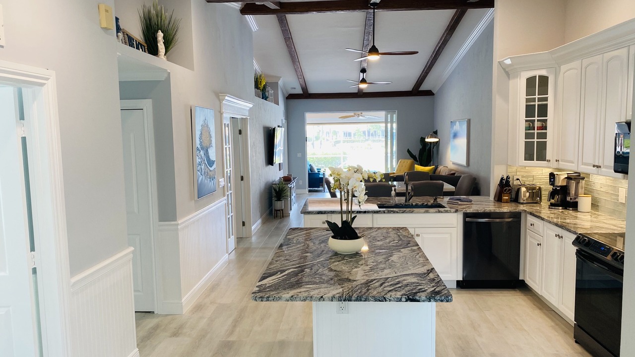 Photo of Kitchen in Vanderbilt Beach