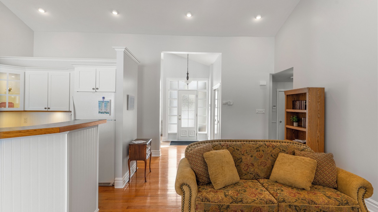 Photo of Others in Kildare Capes