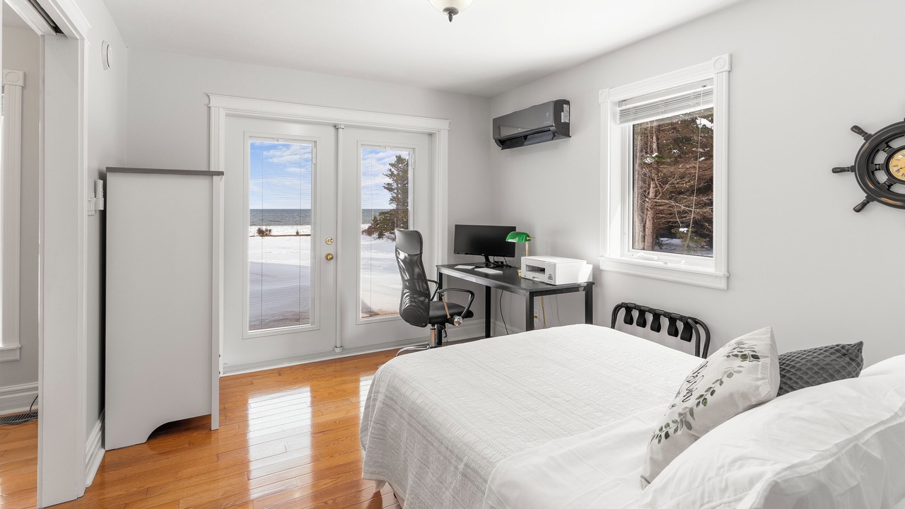 Photo of Bedroom in Kildare Capes