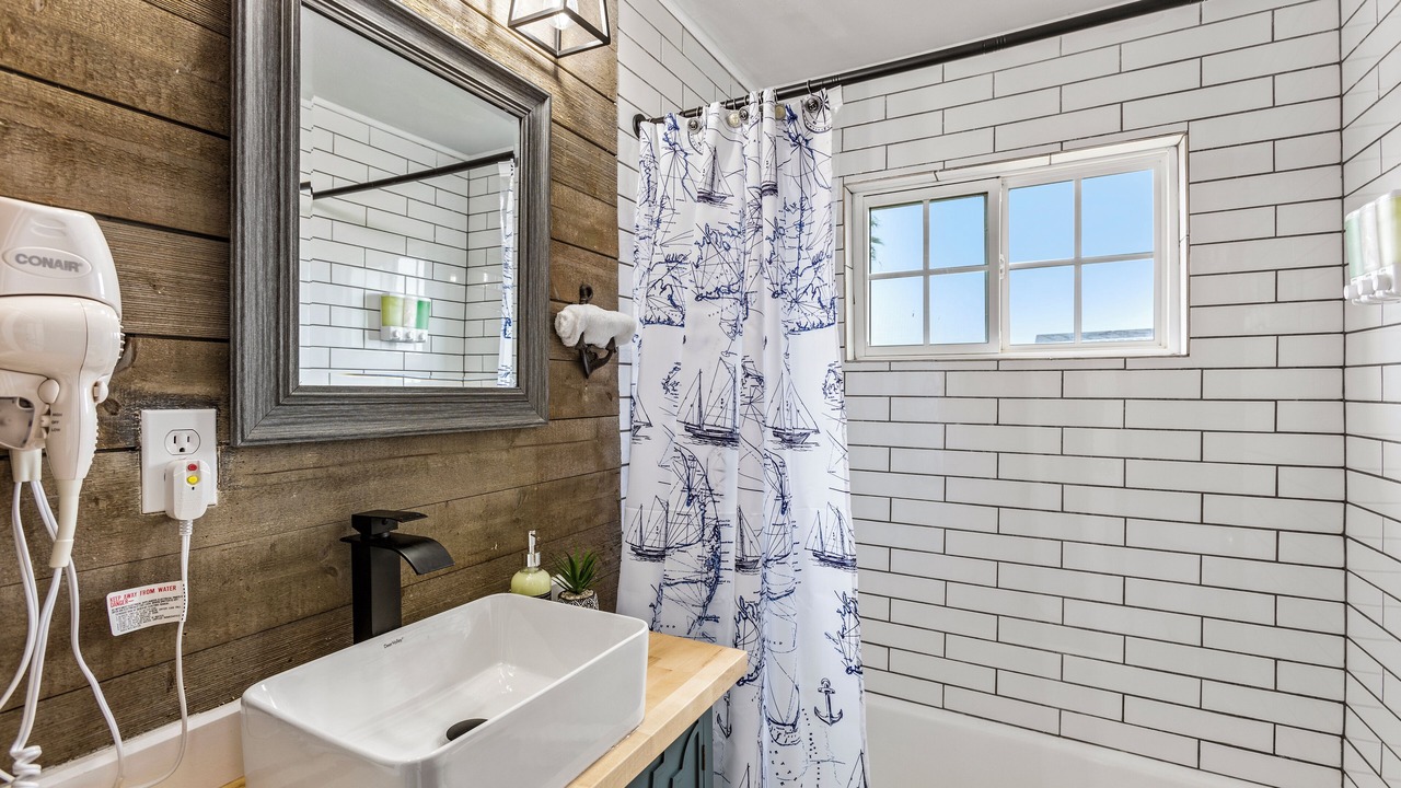 Photo of Bathroom in Cedar Lane