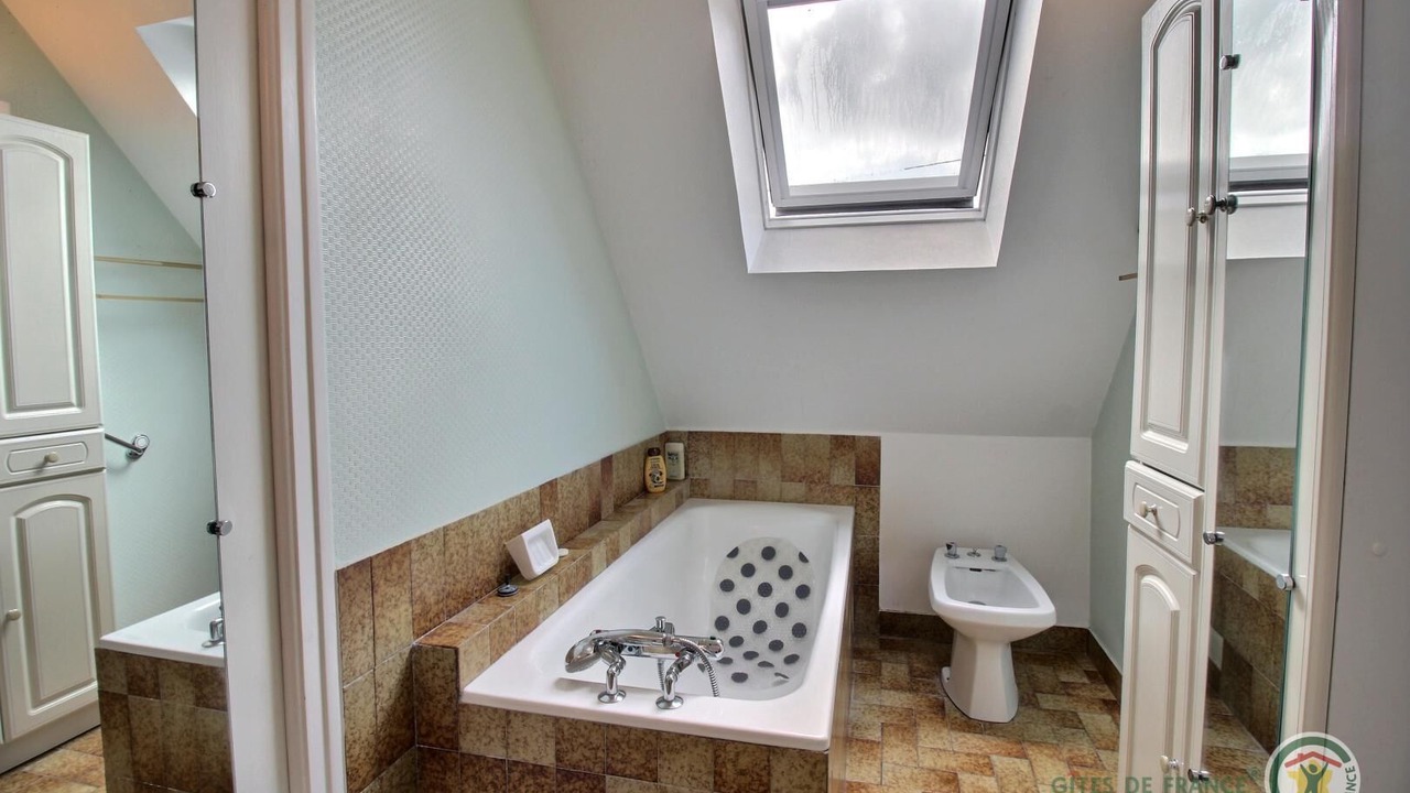 Photo of Bathroom in Pledran