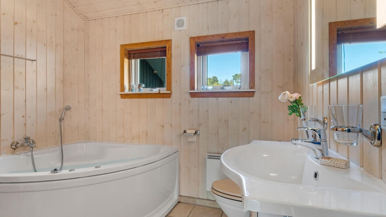 Photo of Bathroom in Ørsted
