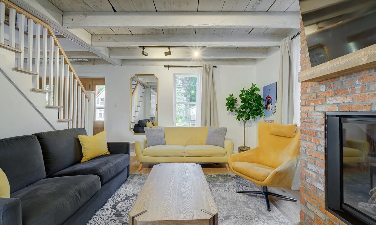 Photo of Livingroom in Bromont