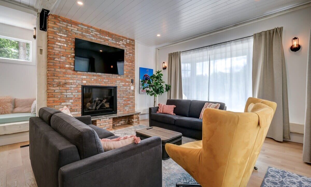 Photo of Livingroom in Bromont