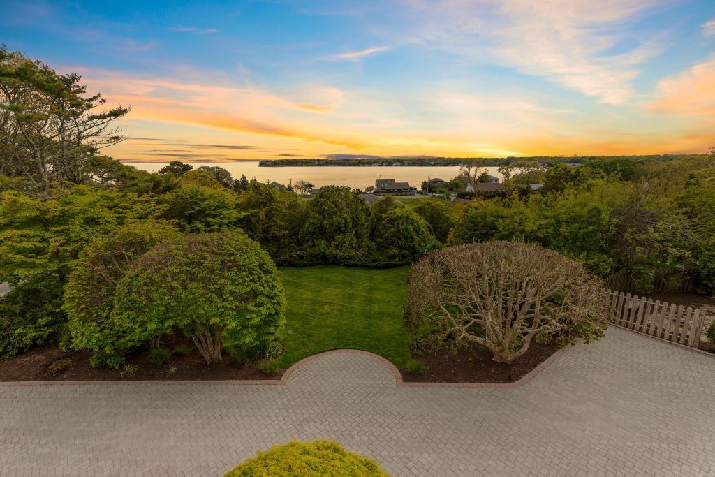 Photo of Outdoor in Hampton Bays