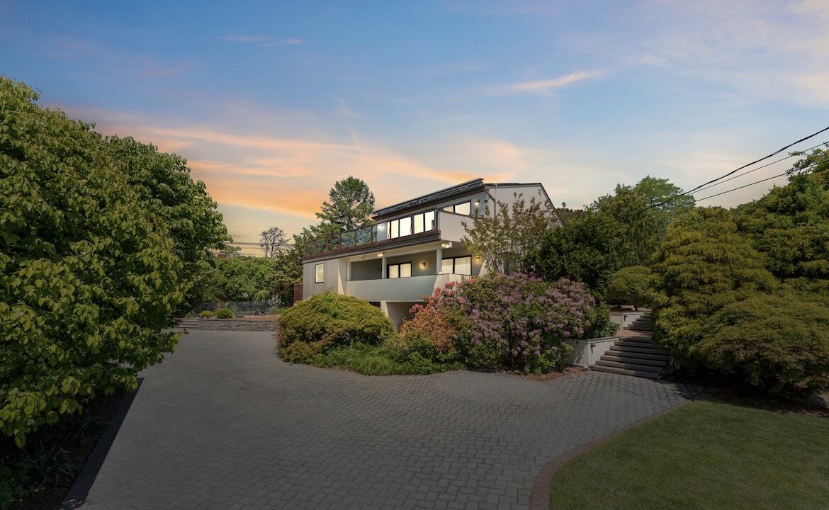 Photo of Outdoor in Hampton Bays