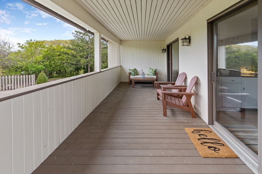 Photo of Patio Balcony in Hampton Bays