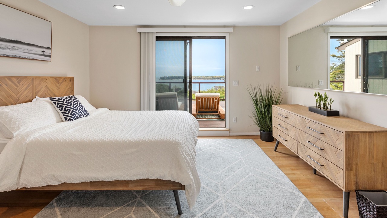 Photo of Bedroom in Hampton Bays