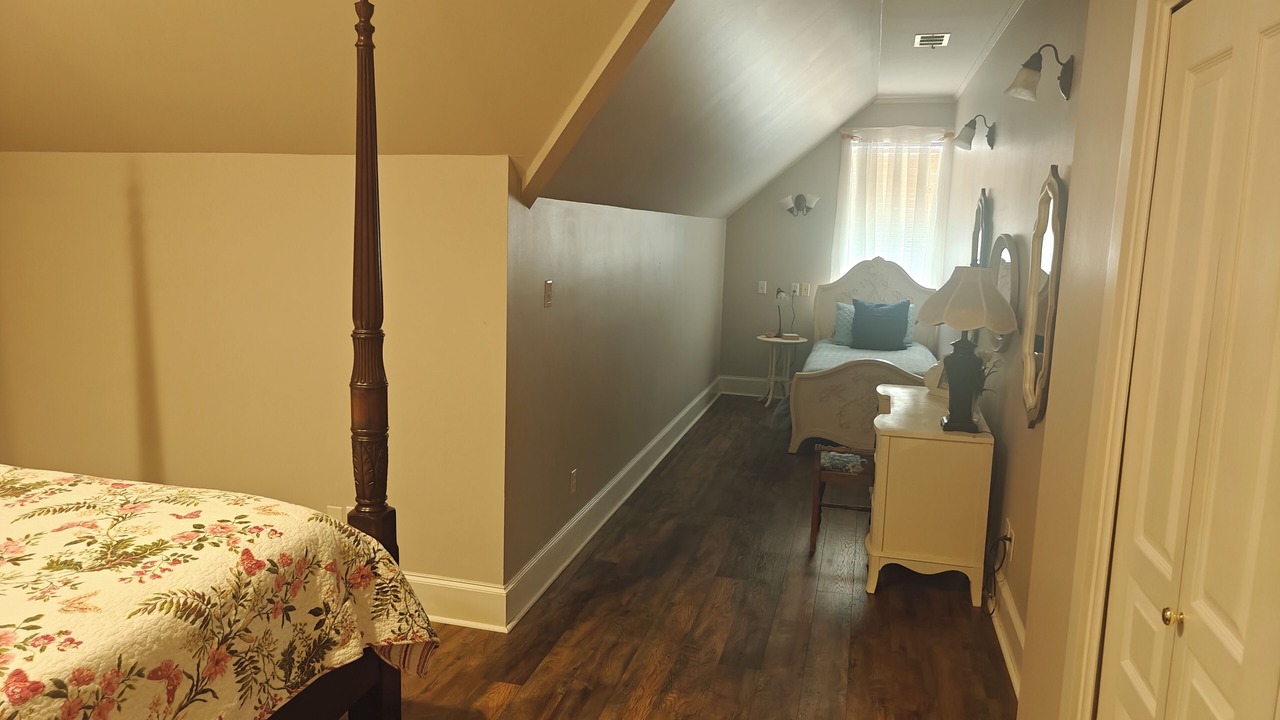 Photo of Bedroom in Wellborn