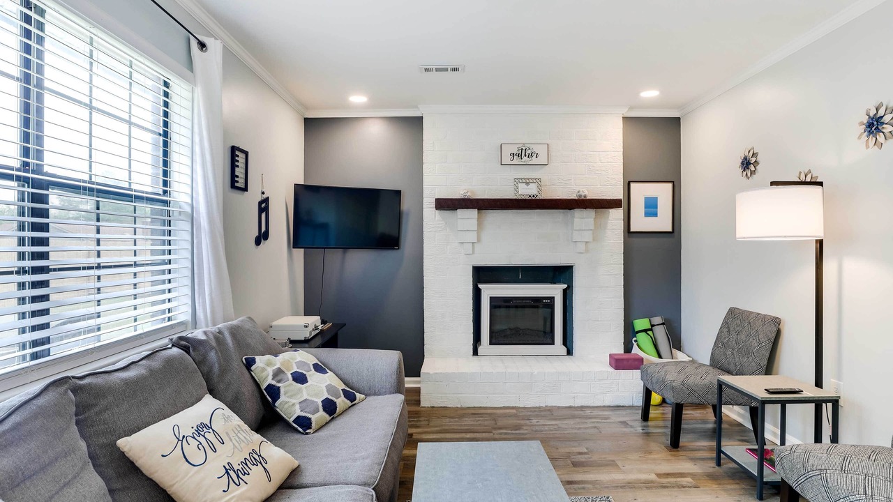 Photo of Livingroom in North Charleston