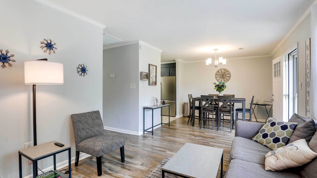 Photo of Livingroom in North Charleston
