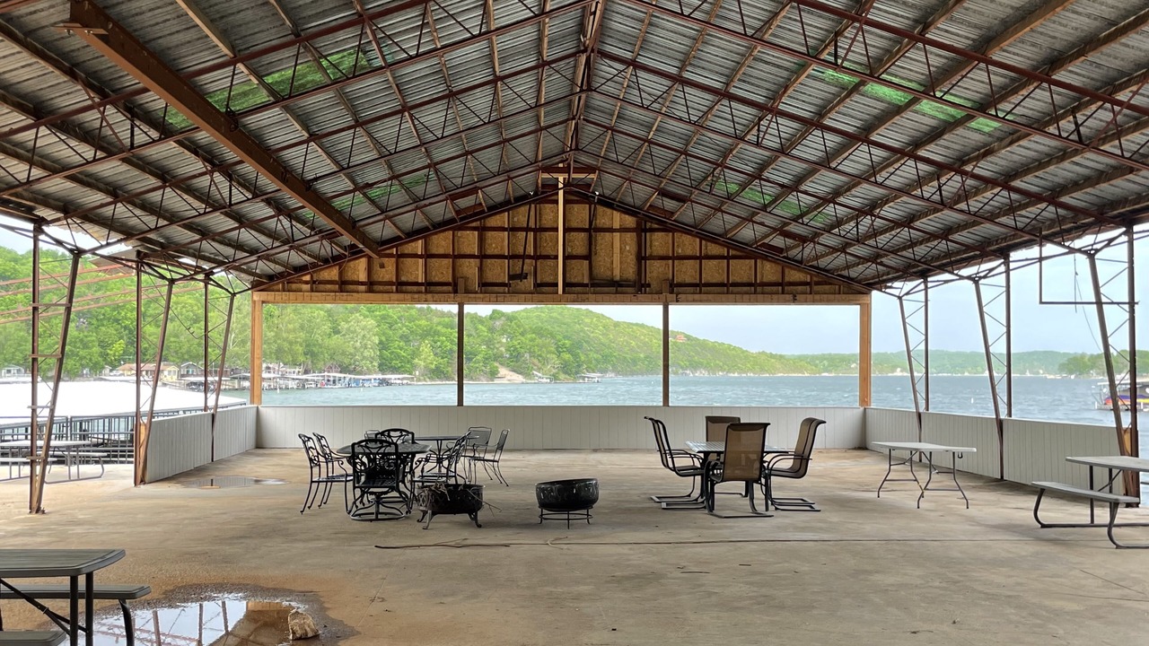 Photo of Others in Gravois Mills