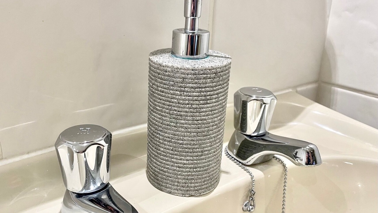 Photo of Bathroom in Grimstone