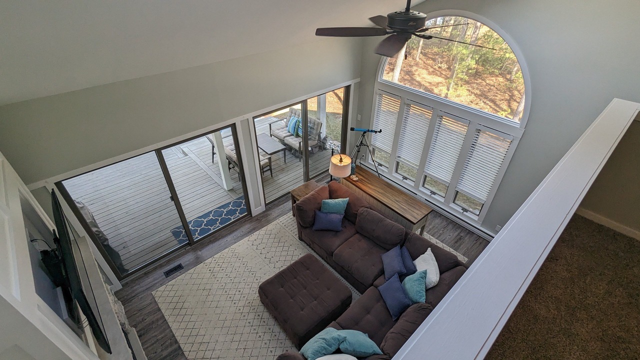 Photo of Livingroom in Higgins Lake
