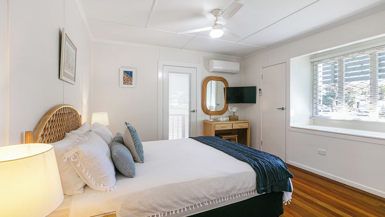 Photo of Bedroom in Moffat Beach