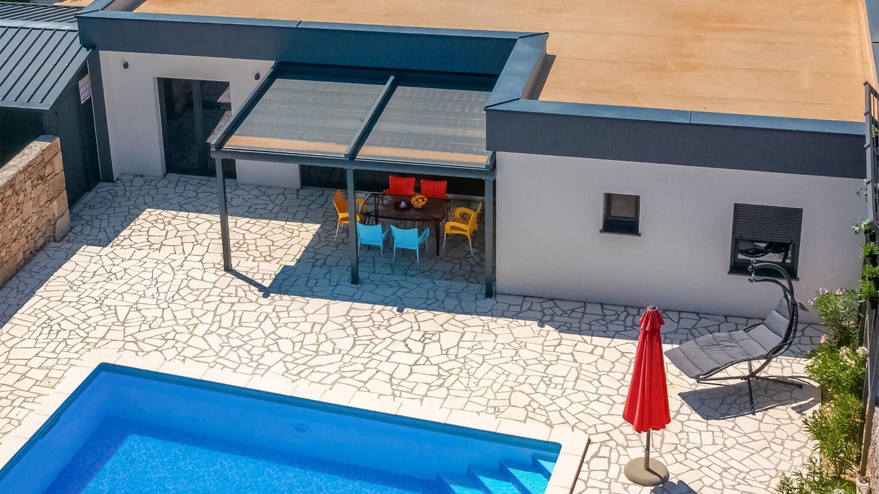Photo of Outdoor in Drnis
