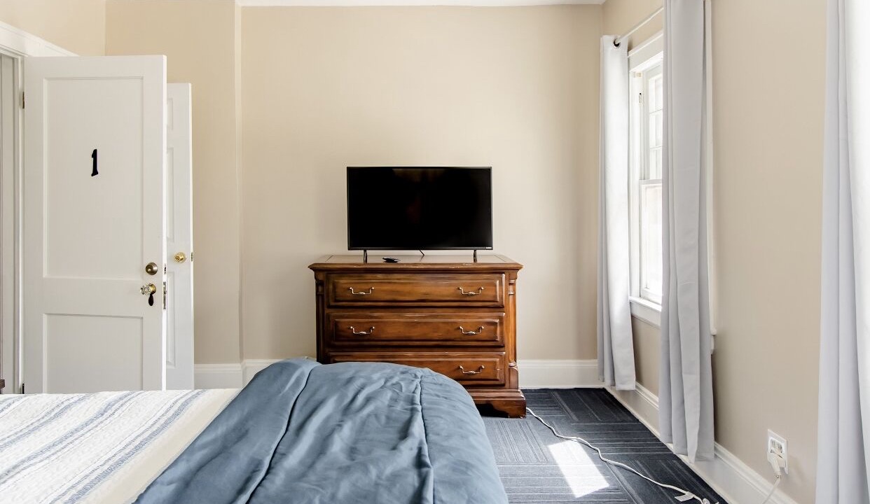 Photo of Bedroom in Cleveland