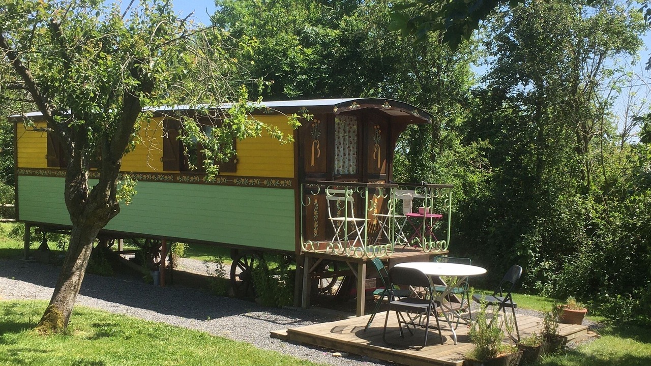 Photo of Outdoor in Brehal