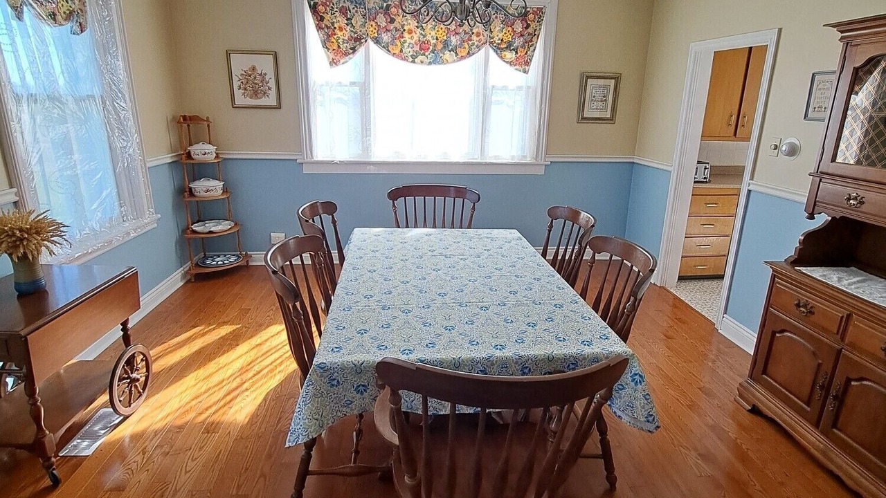 Photo of Bedroom in Wolfe Island