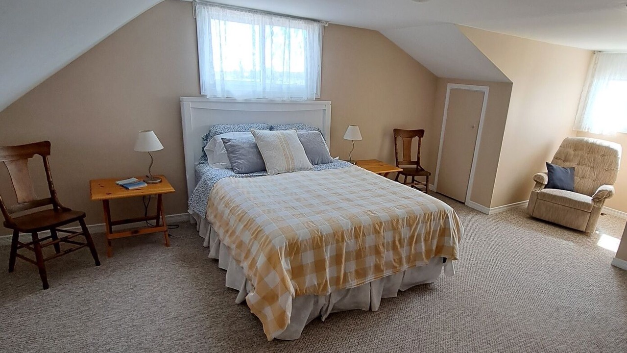 Photo of Bedroom in Wolfe Island