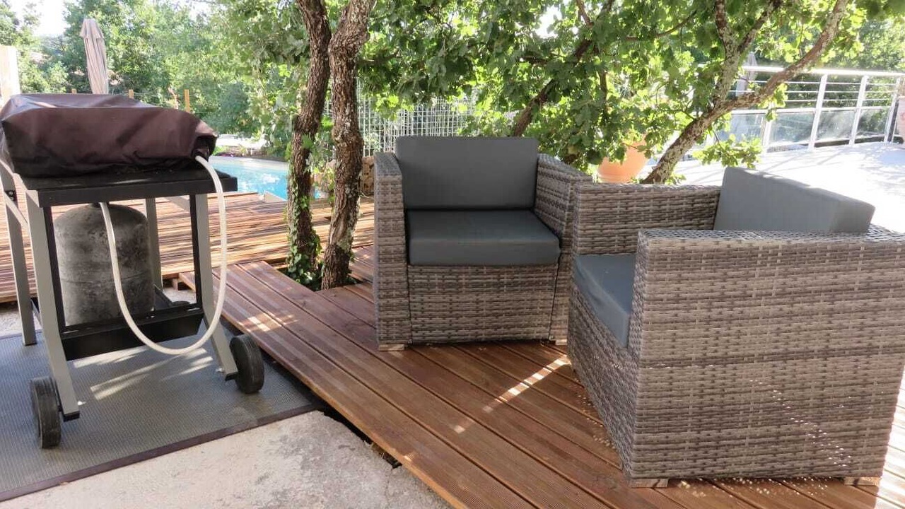 Photo of Patio Balcony in Saint Alban Auriolles