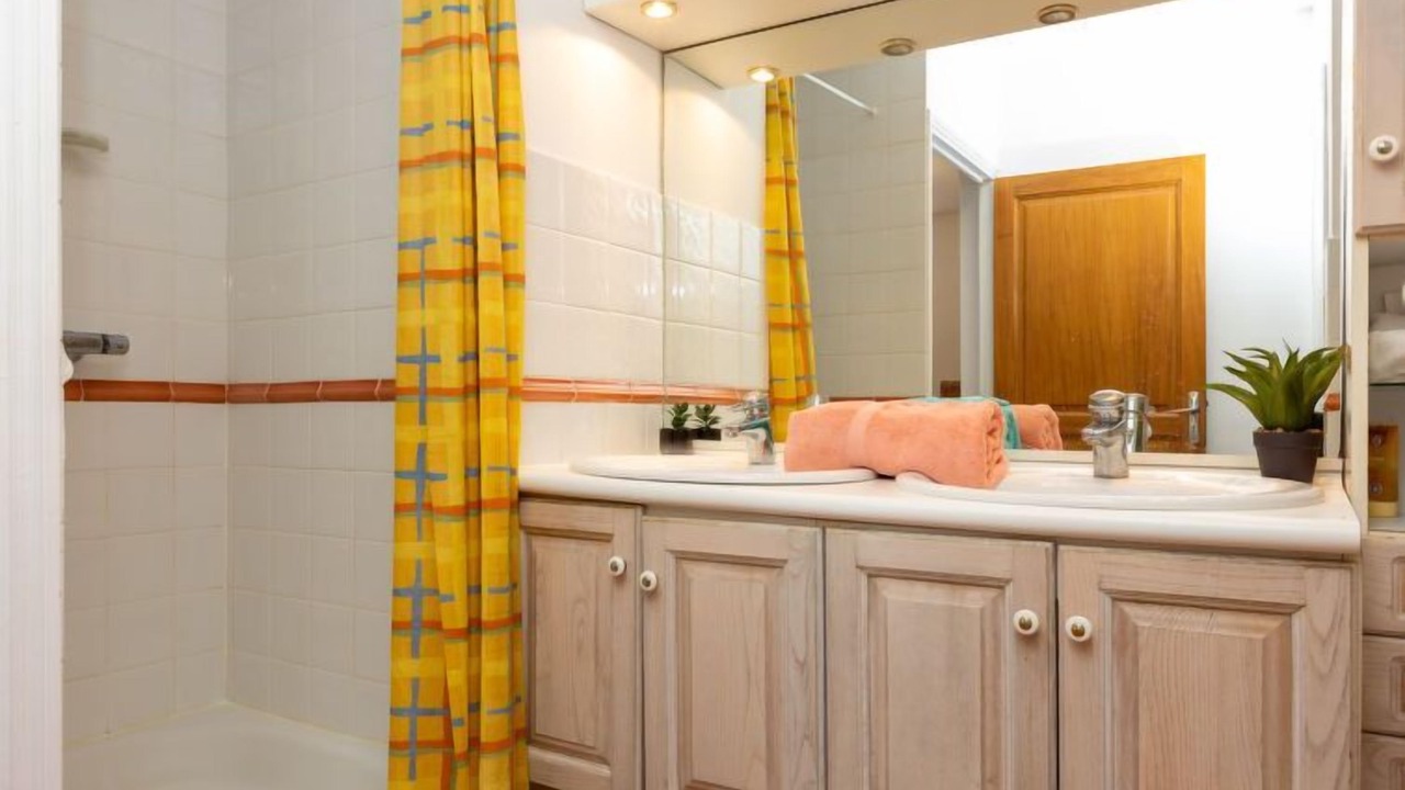 Photo of Bathroom in Cancale