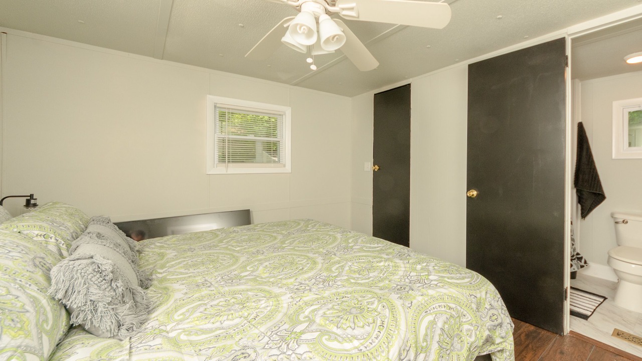 Photo of Bedroom in Wrightsville