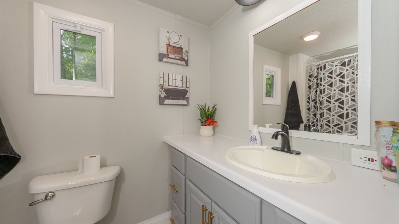 Photo of Bathroom in Wrightsville