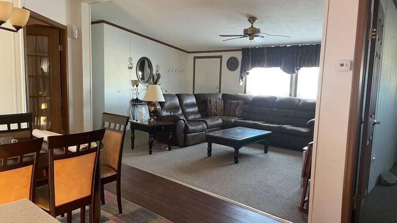 Photo of Livingroom in Clinton