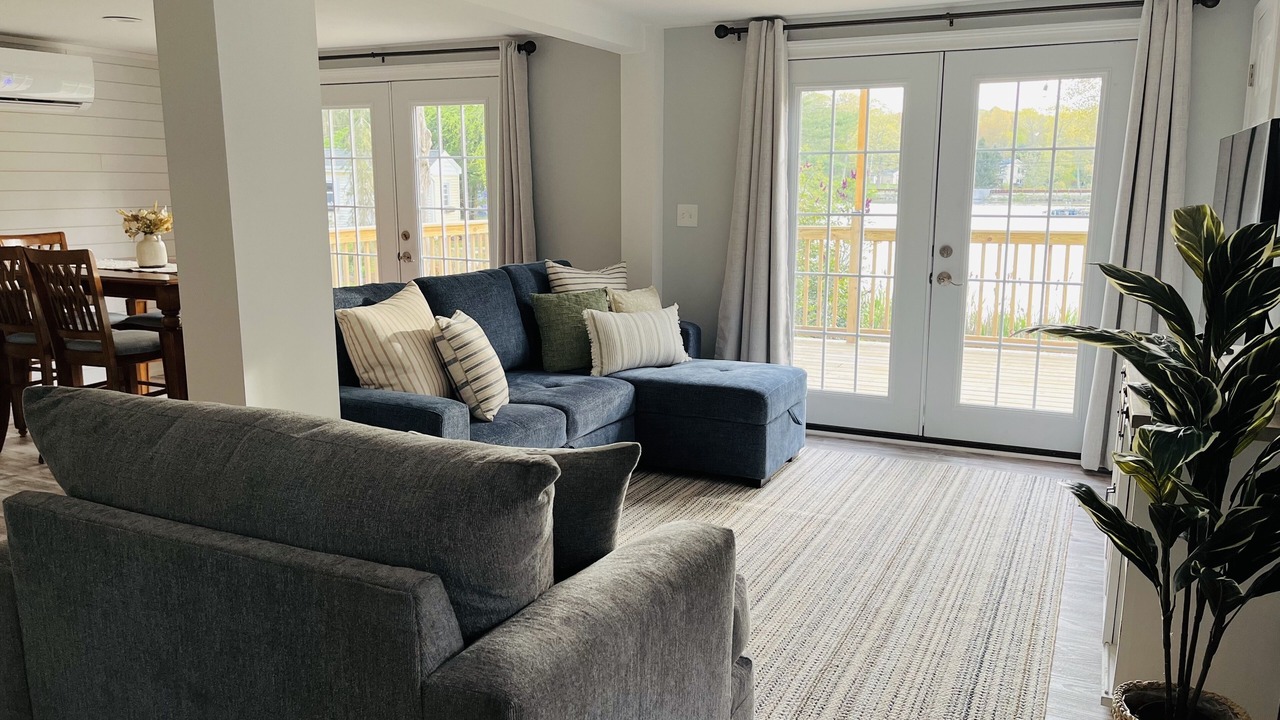 Photo of Livingroom in Montville