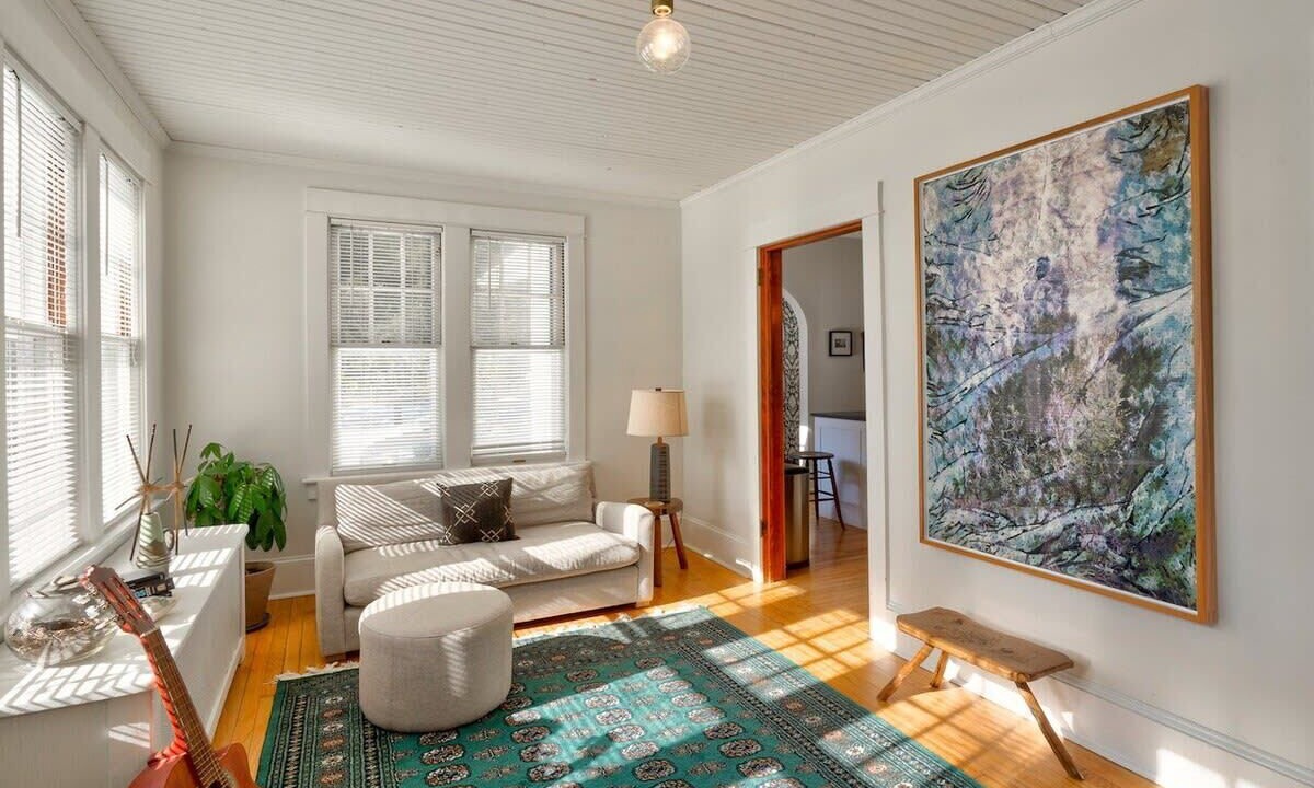 Photo of Livingroom in Youngsville