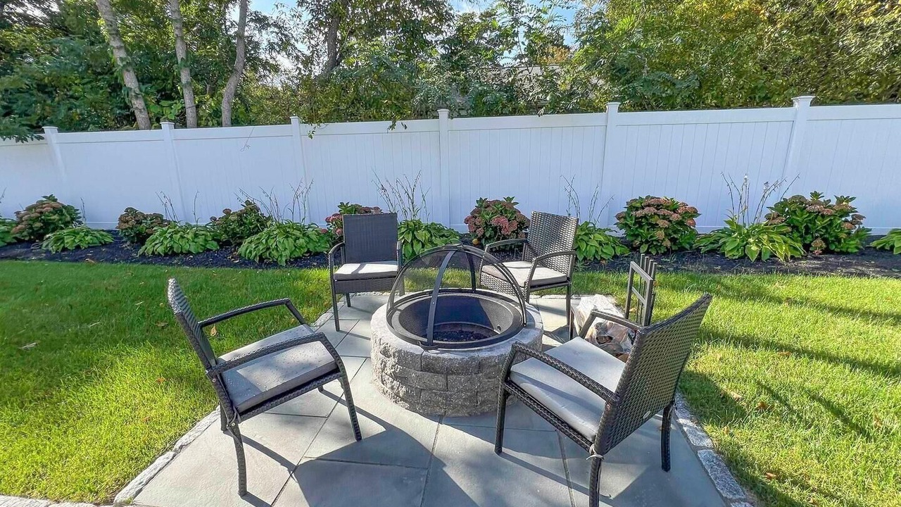 Photo of Outdoor in Lagoon Heights