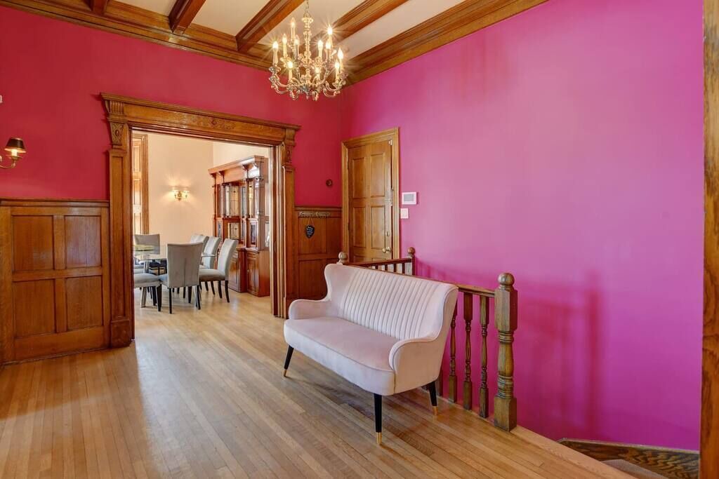 Photo of Livingroom in Downtown Montreal