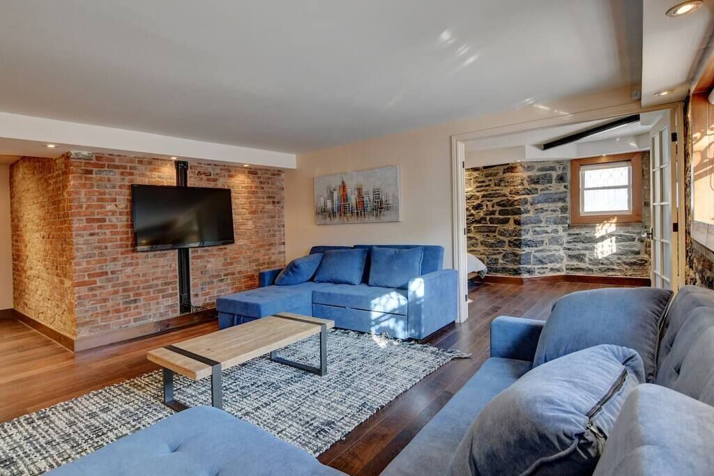 Photo of Livingroom in Downtown Montreal