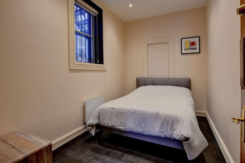 Photo of Bedroom in Downtown Montreal