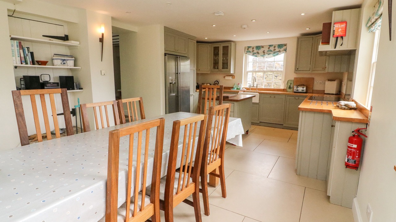 Photo of Others in Horsehouse