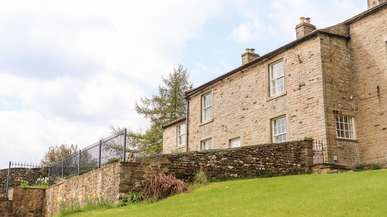 Photo of Outdoor in Horsehouse