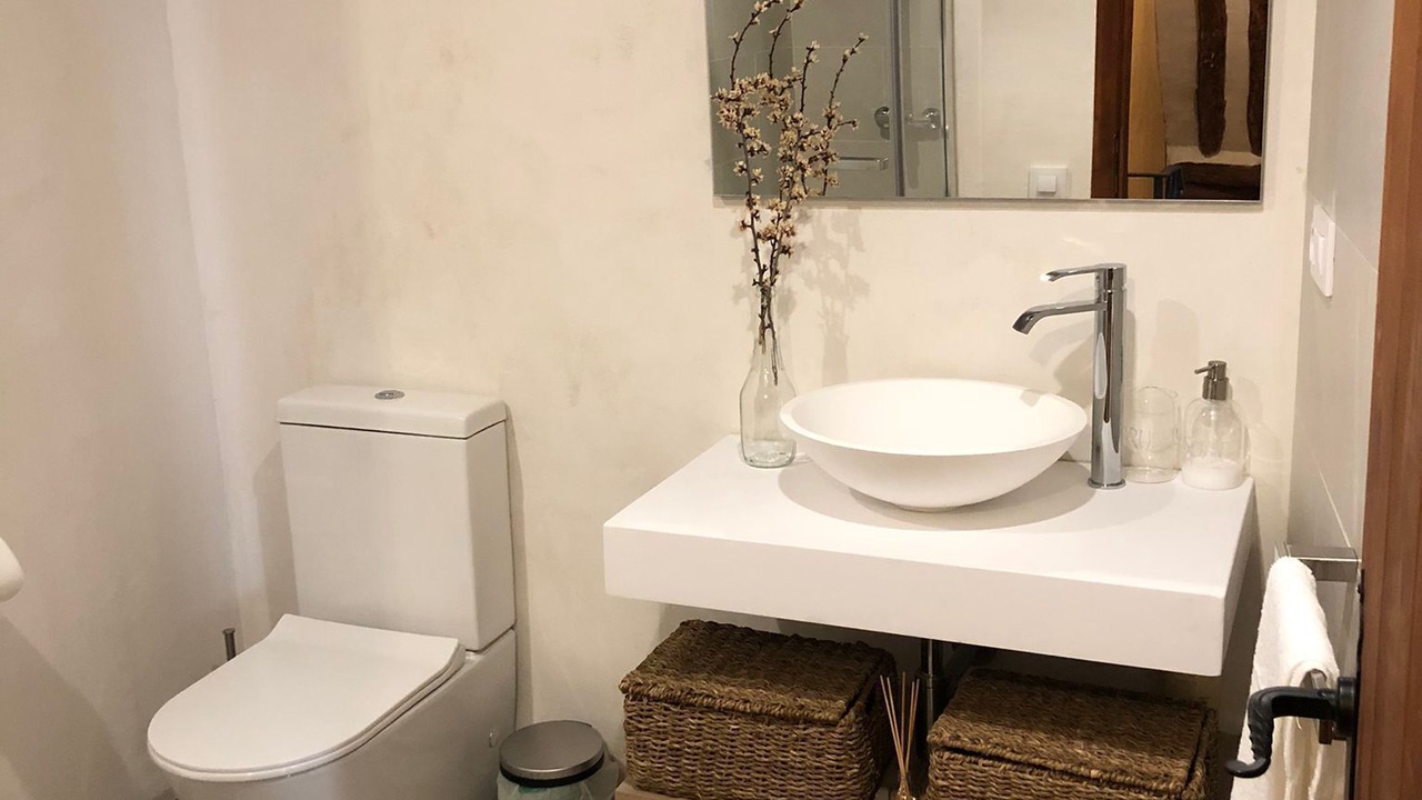 Photo of Bathroom in Arnes