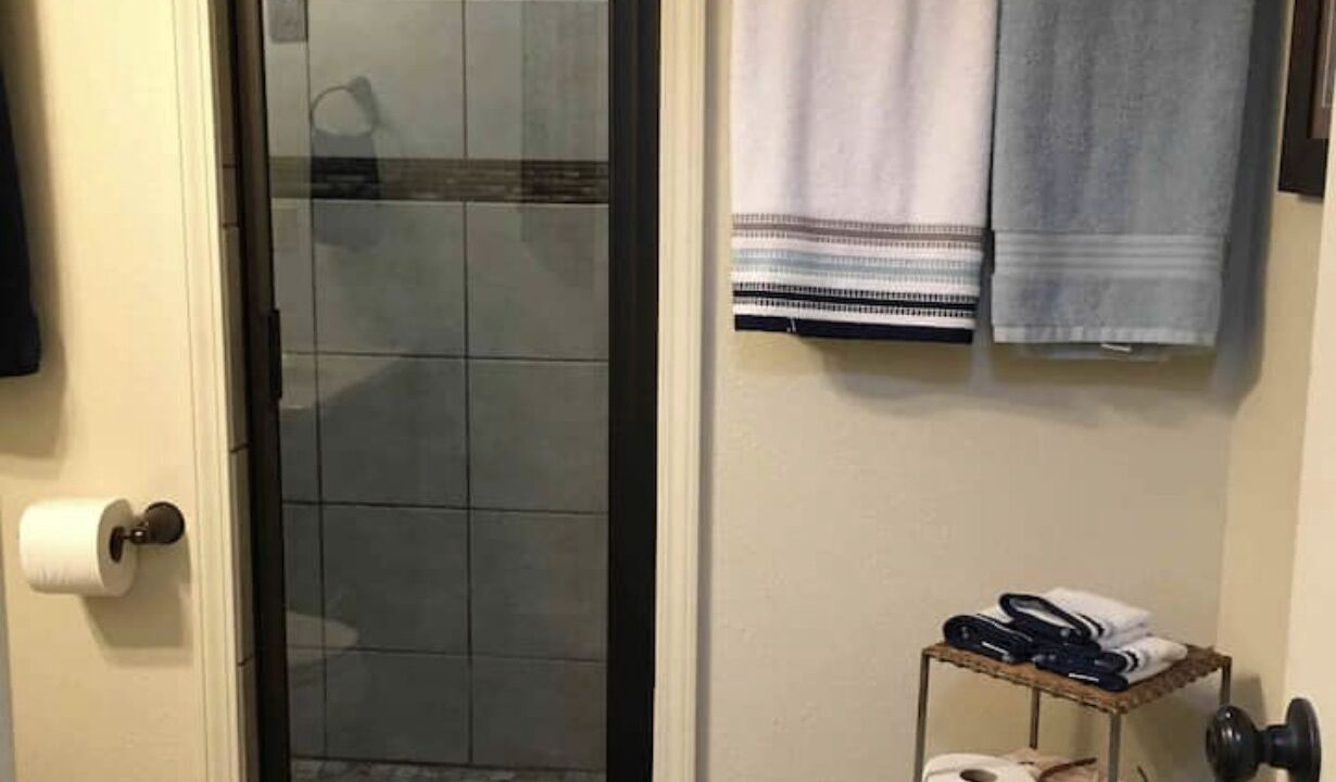 Photo of Bathroom in Higden