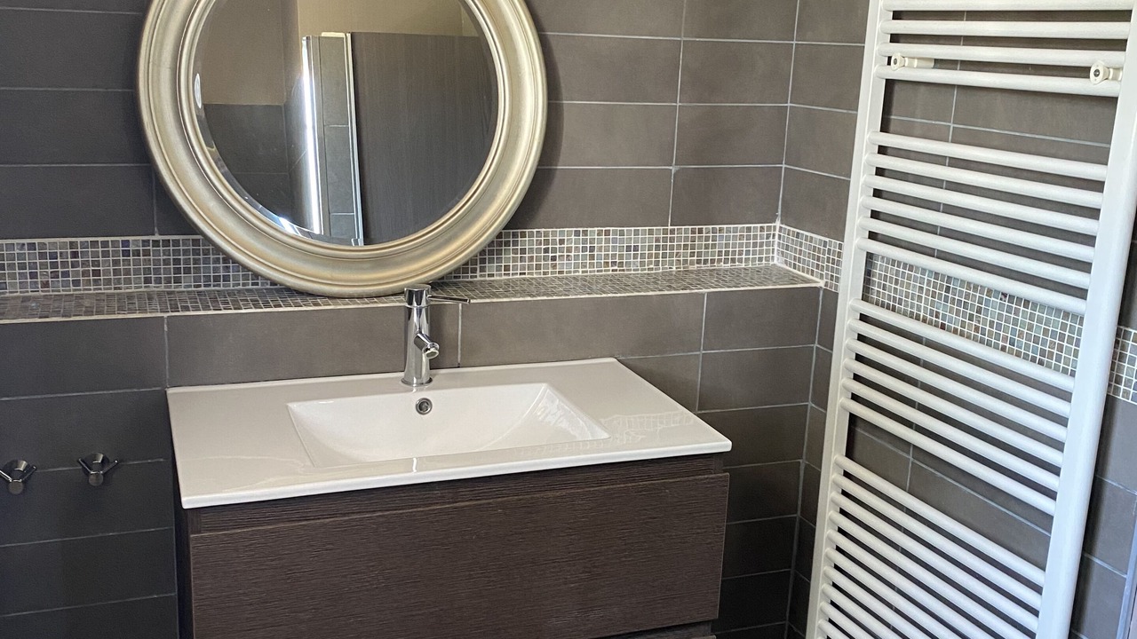Photo of Bathroom in Entraigues-sur-la-Sorgue