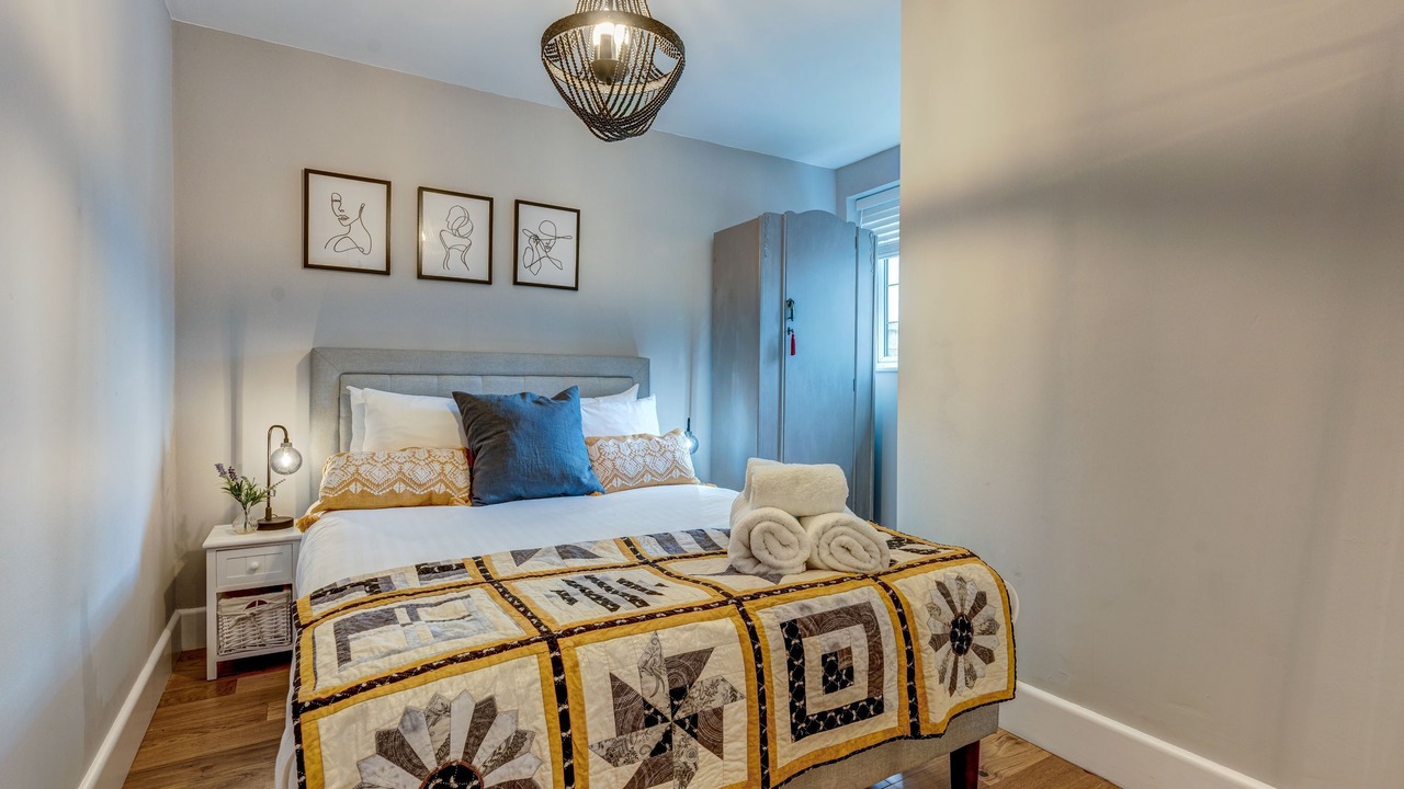 Photo of Bedroom in Oxford