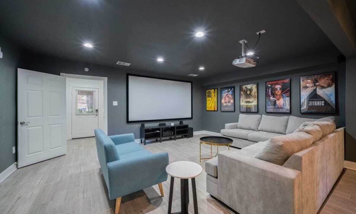 Photo of Livingroom in Jersey Village