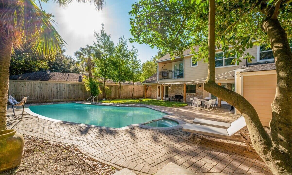 Photo of Outdoor in Jersey Village