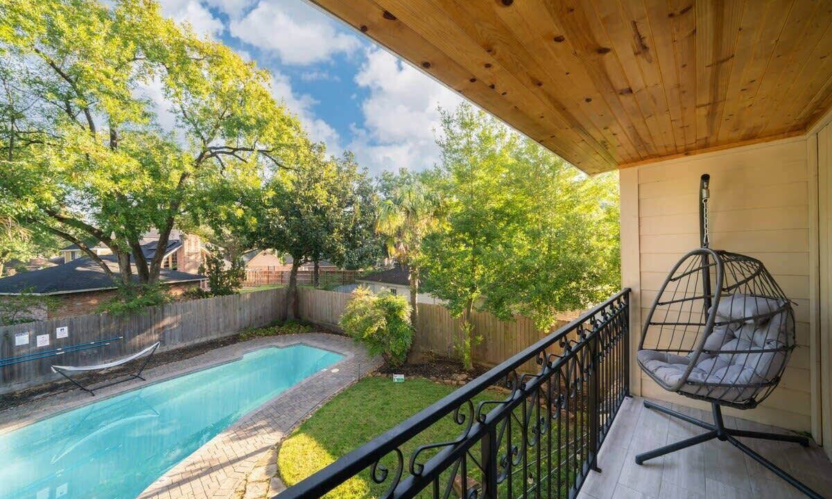 Photo of Outdoor in Jersey Village