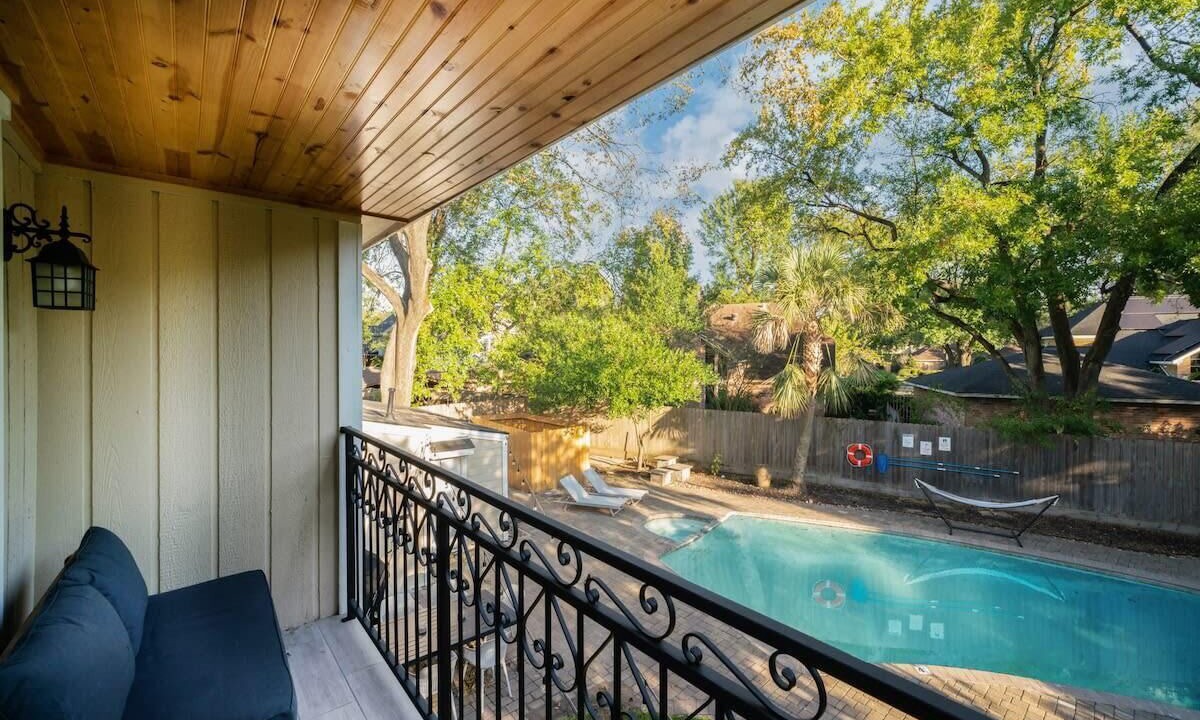 Photo of Outdoor in Jersey Village