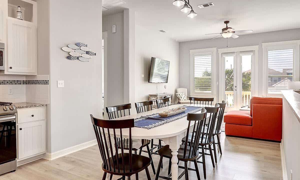 Photo of Others in Sailhouse