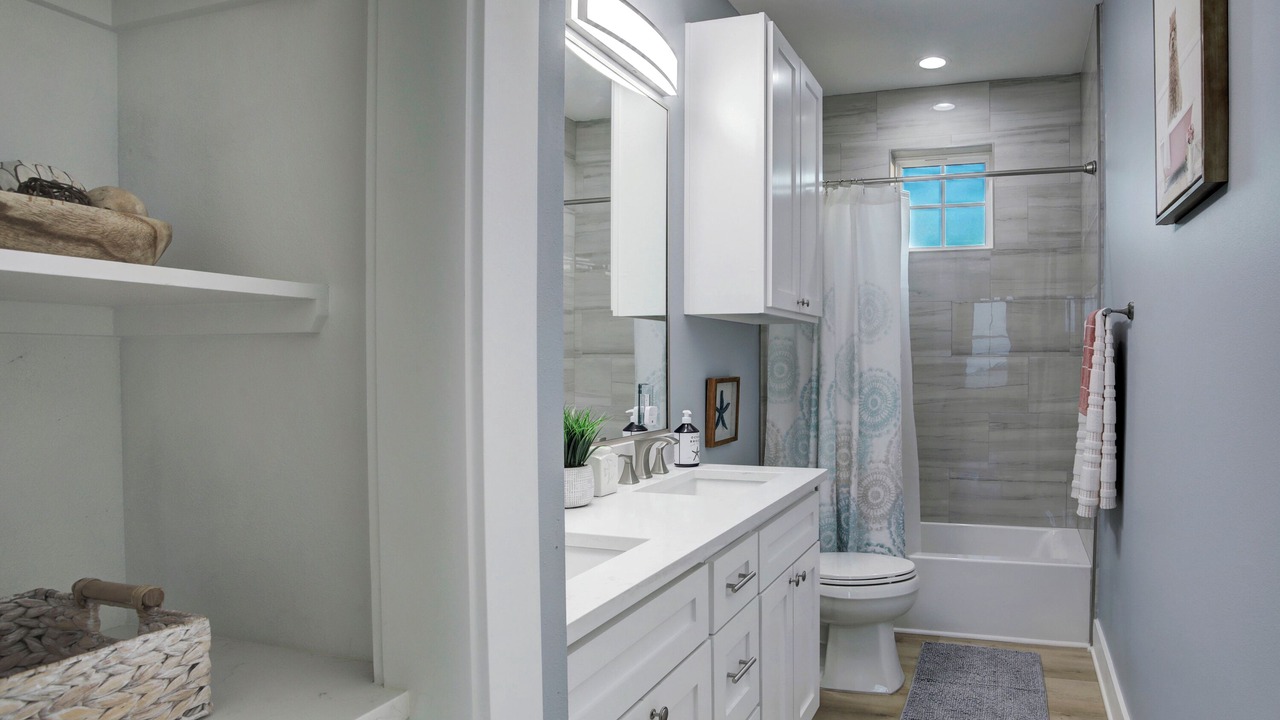 Photo of Bathroom in Jamaica Beach
