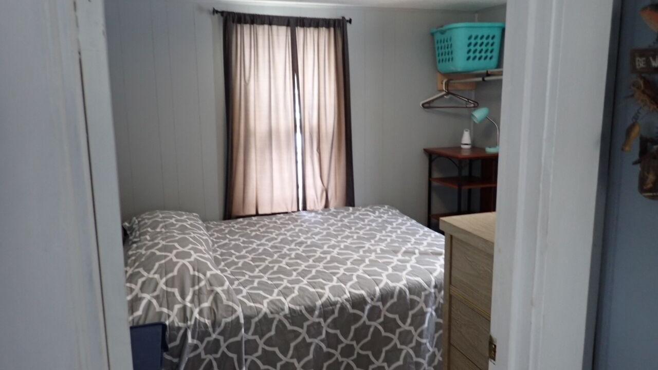 Photo of Bedroom in White Cloud